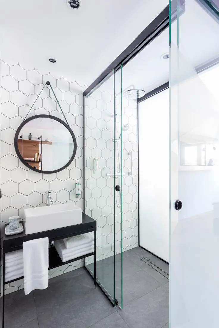 RenoGuide Bathroom Tiling