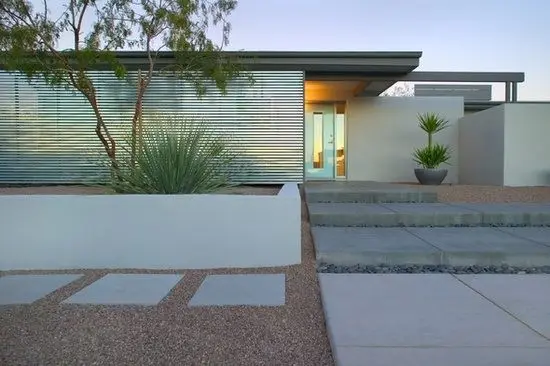 beautiful barren front garden design idea