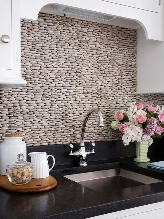 cobblestone kitchen backsplash