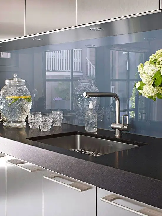 grey glass splashback