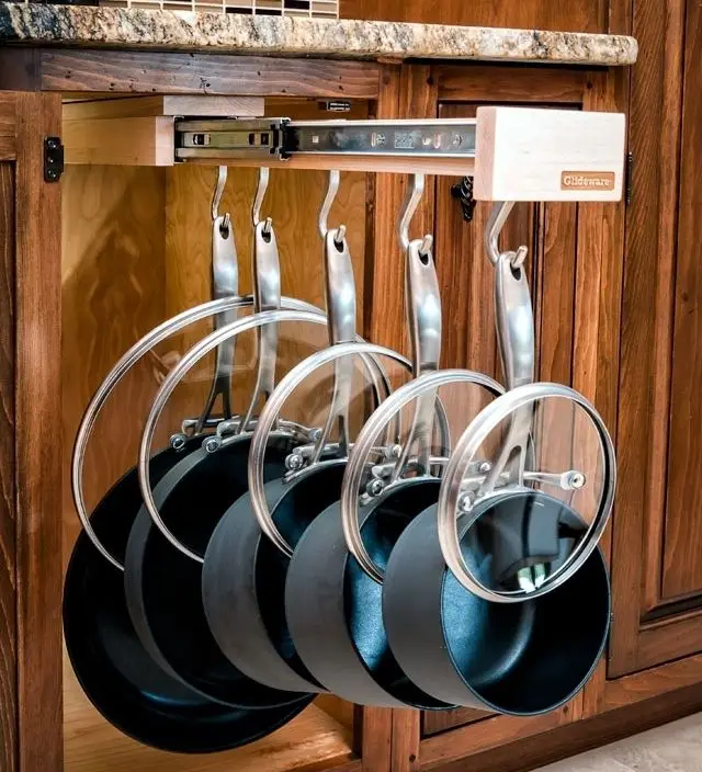 pot hanger slider