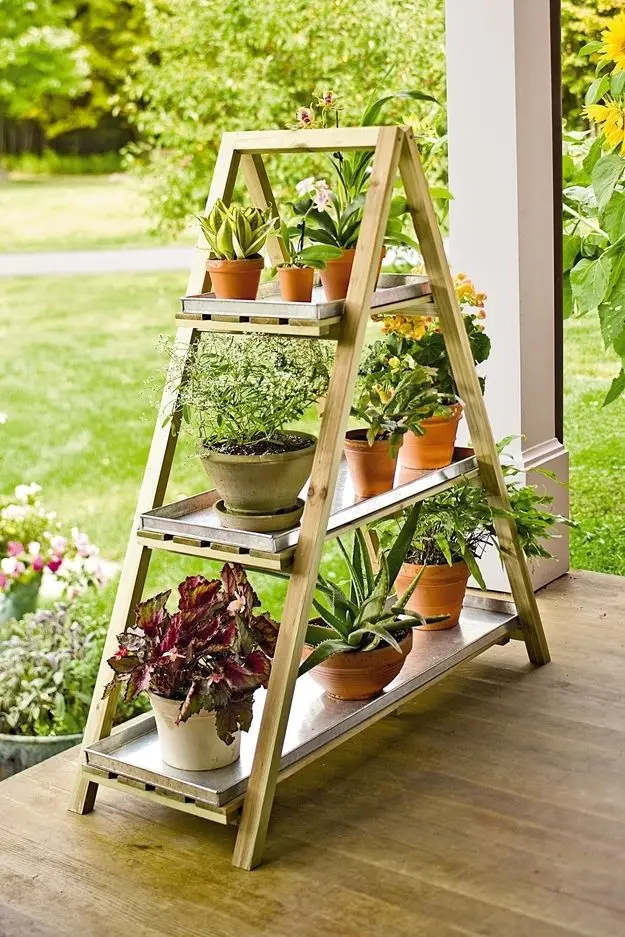 A-frame planter stand