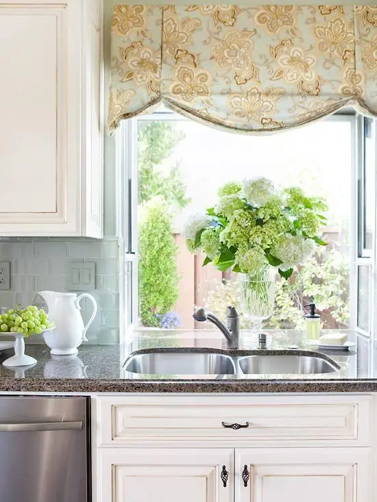 dressed up kitchen windo