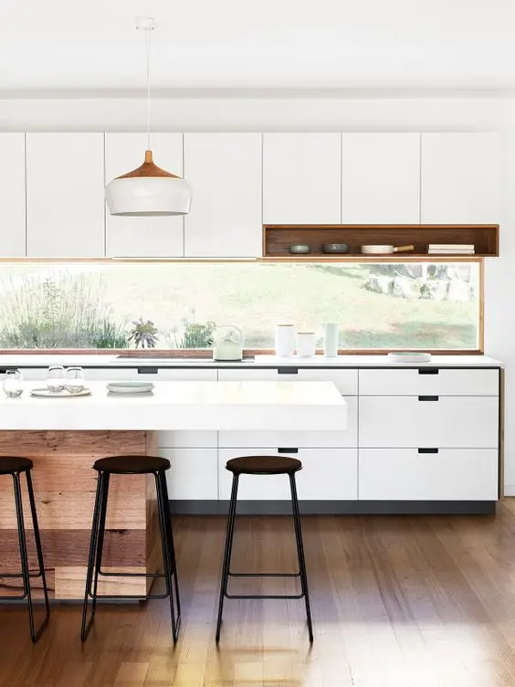 splashback window