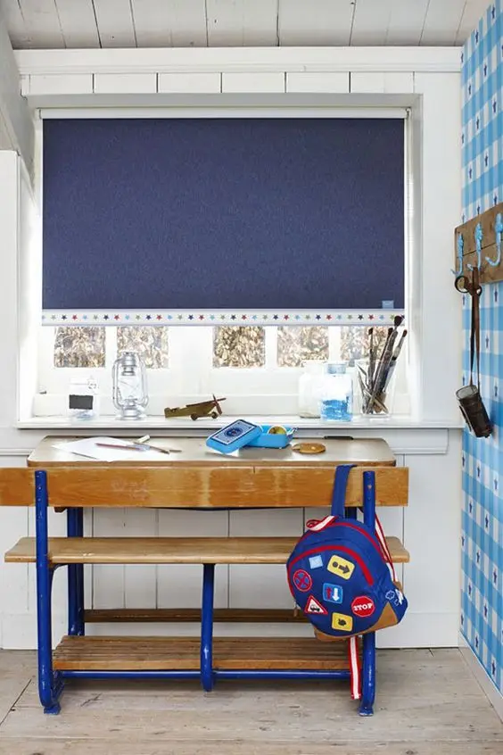 blue study room