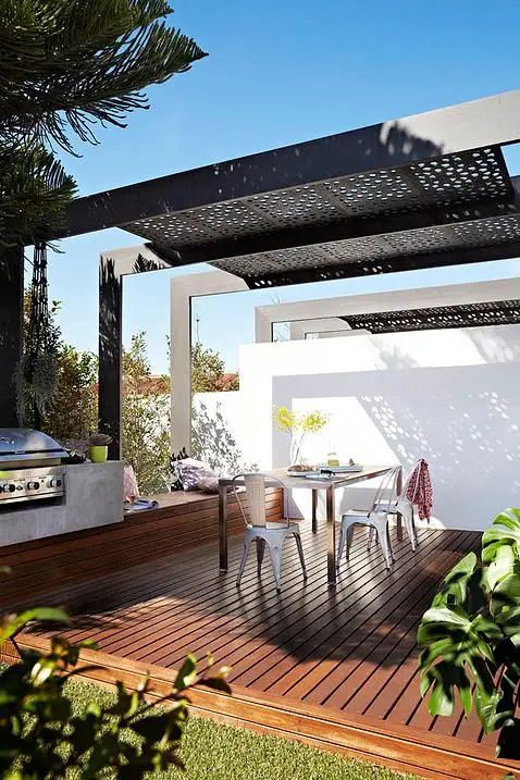 elegant outdoor kitchen
