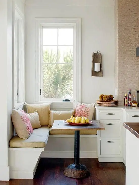 cosy breakfast nook