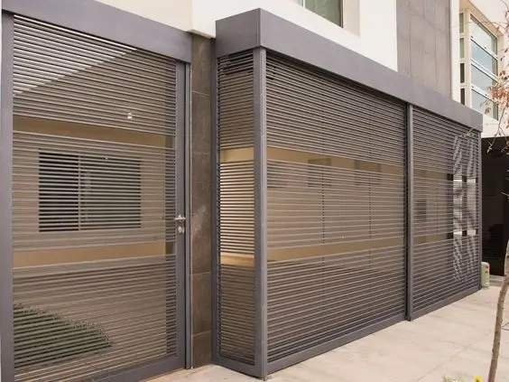 modern steel driveway screen