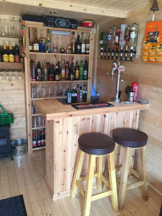 pallet backyard bar