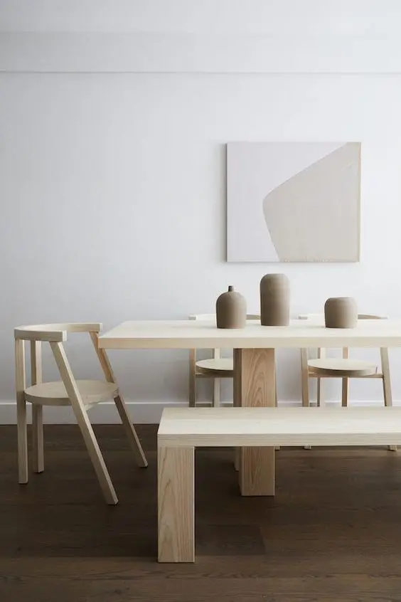 relaxing minimalist dining room