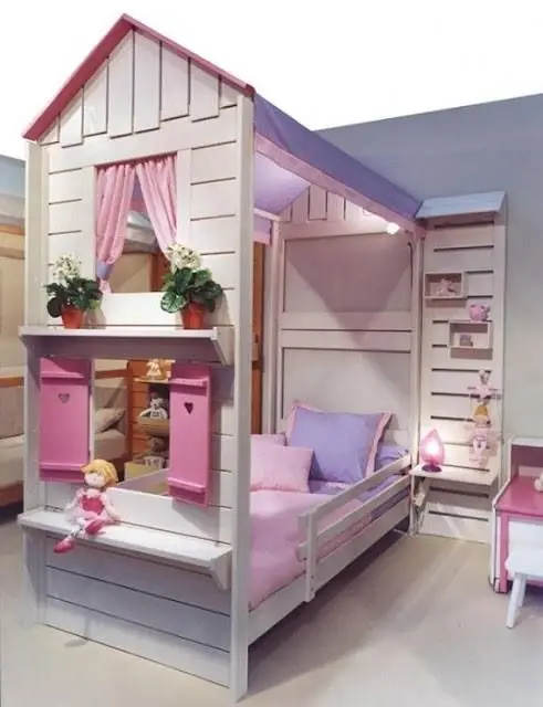 dollhouse bed