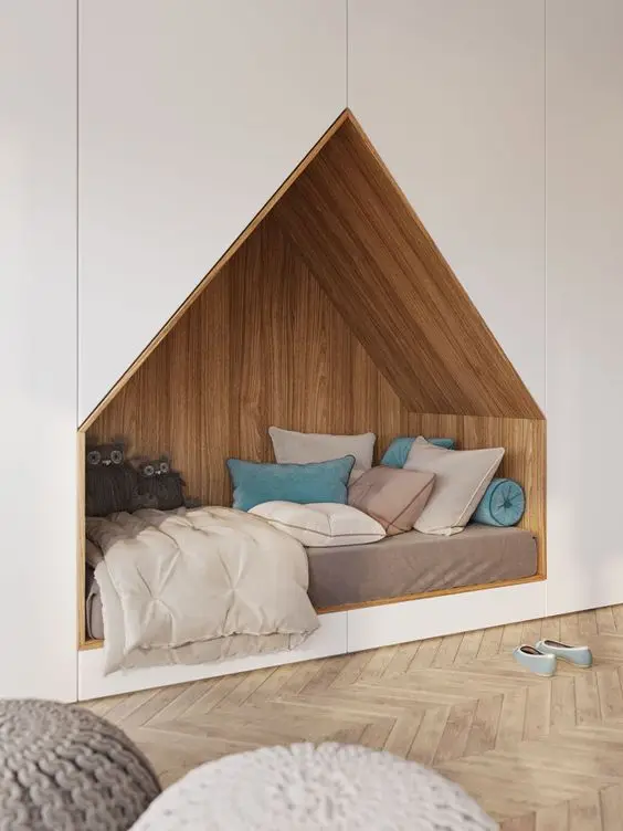 alcove bed