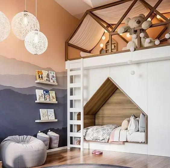 camper's bedroom