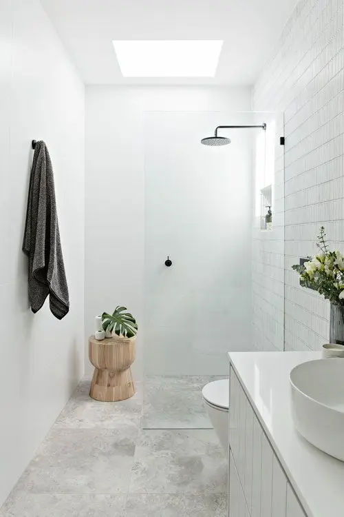 white modern bathroom