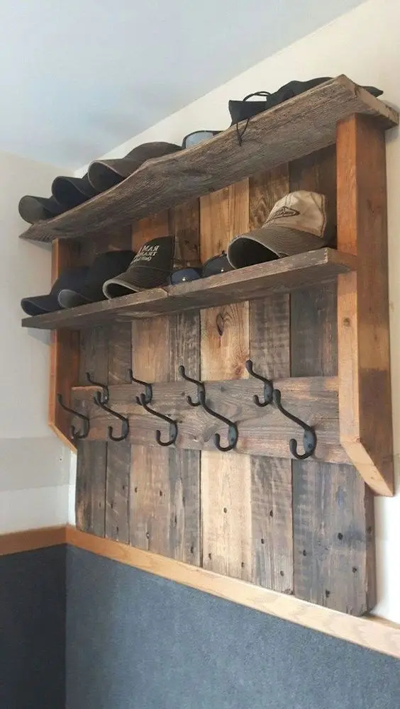 mudroom organiser