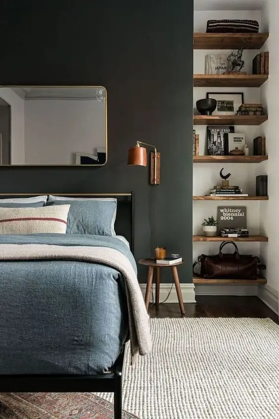 discreet bedroom shelves