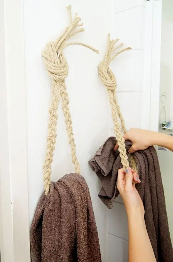 rope towel holder