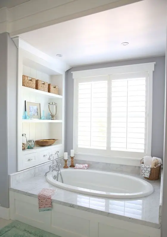 charming farmhouse bathtub