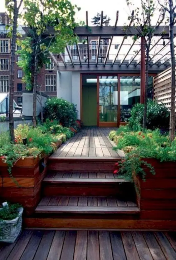 deck and pergola