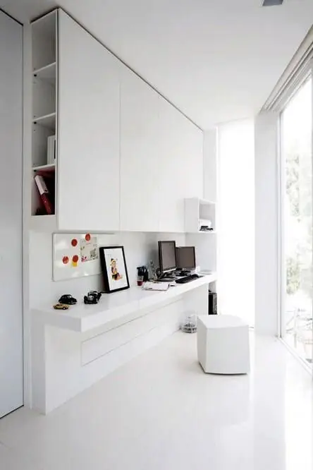 white nook home office