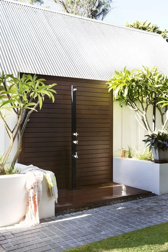 elegant outdoor shower