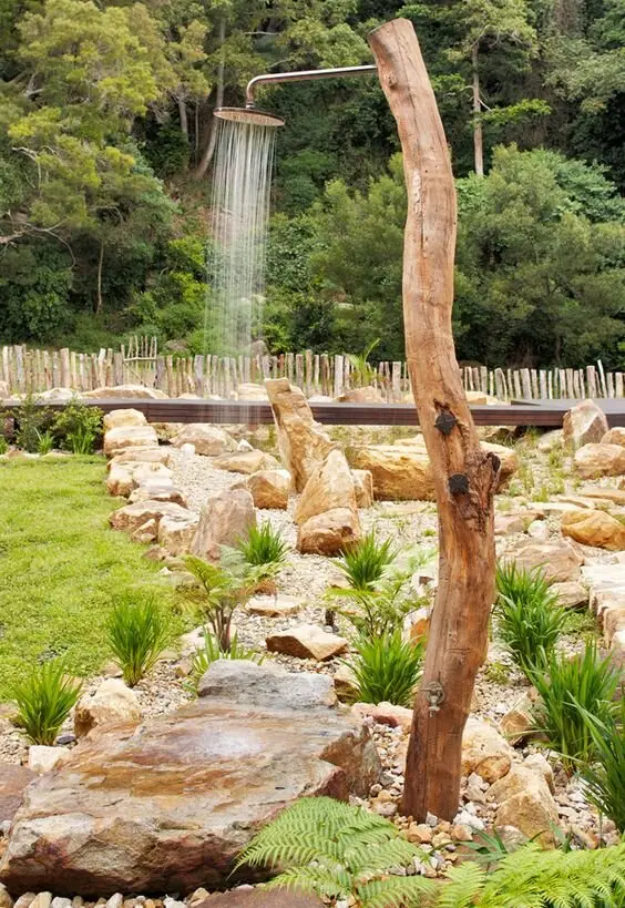 natural outdoor shower