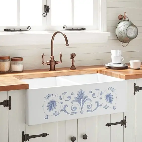 white charming kitchen sink
