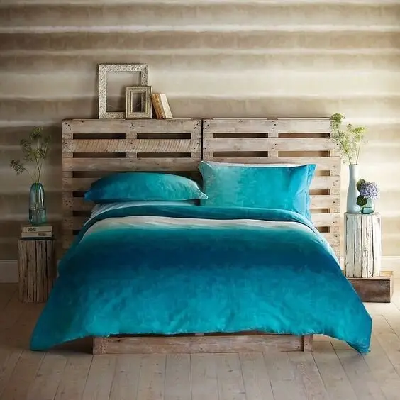 pallet headboard