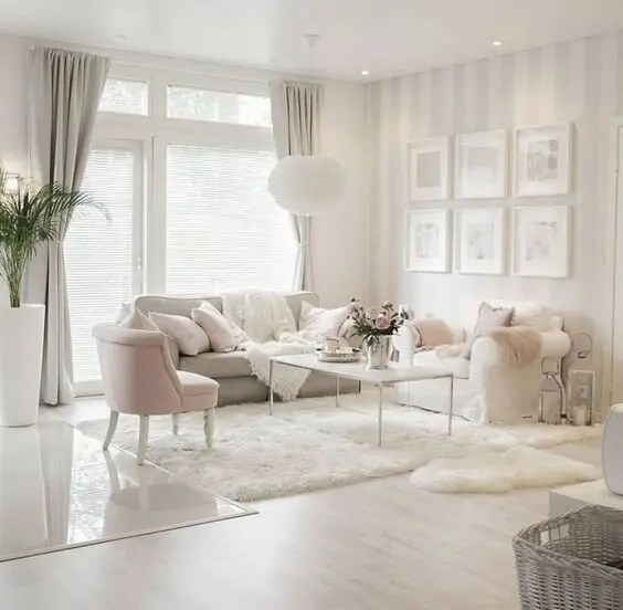 luxurious white living room