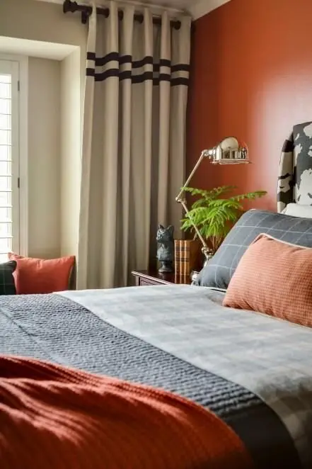 orange bedroom