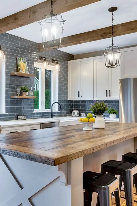 modern farmhouse kitchen