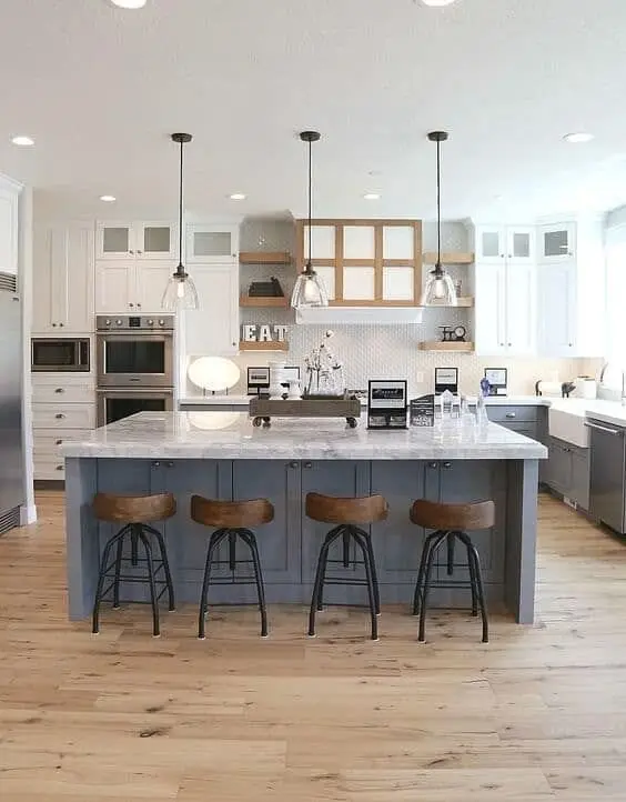 modern farmhouse kitchen