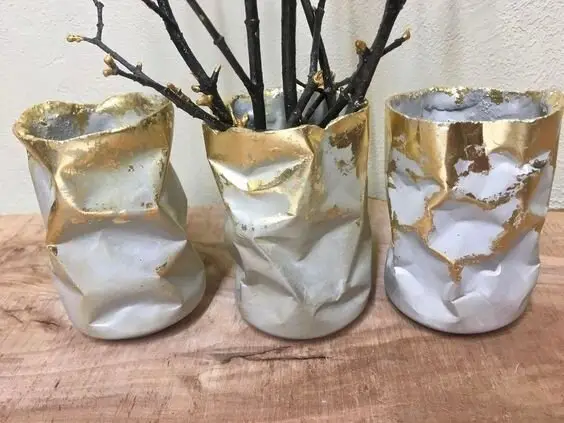 crumled concrete vase
